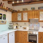 The Carob Tree - Rustic Luxury With Access To Pool And Restaurant *